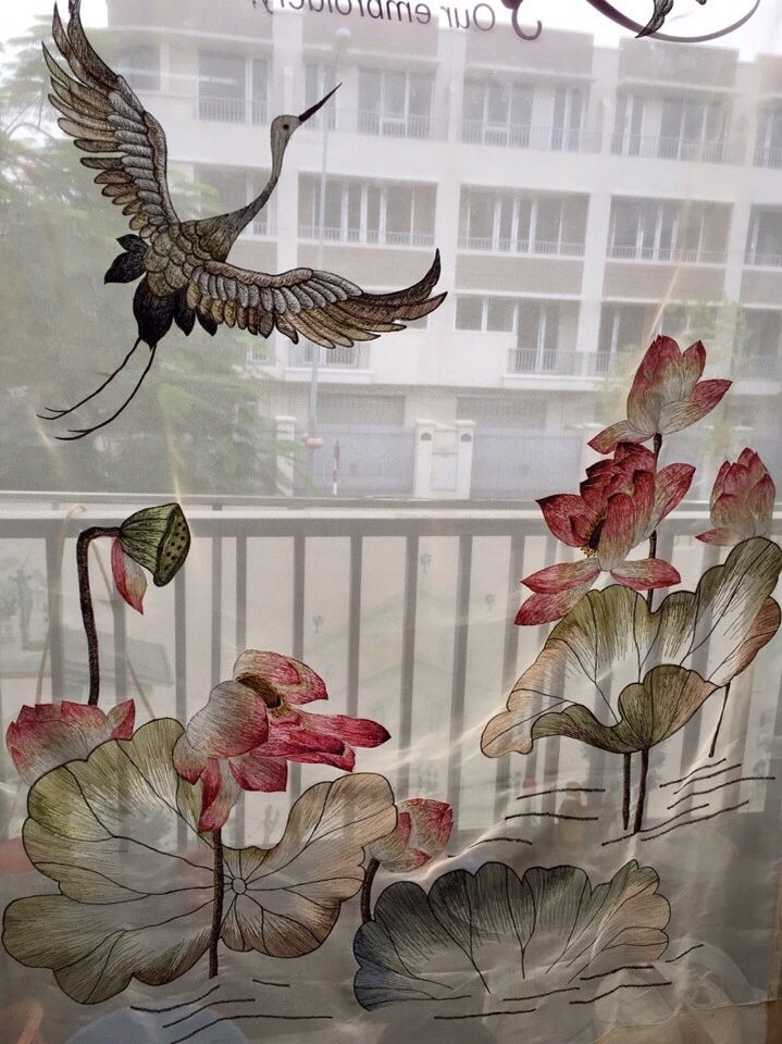 voan thêu tay sen hạc